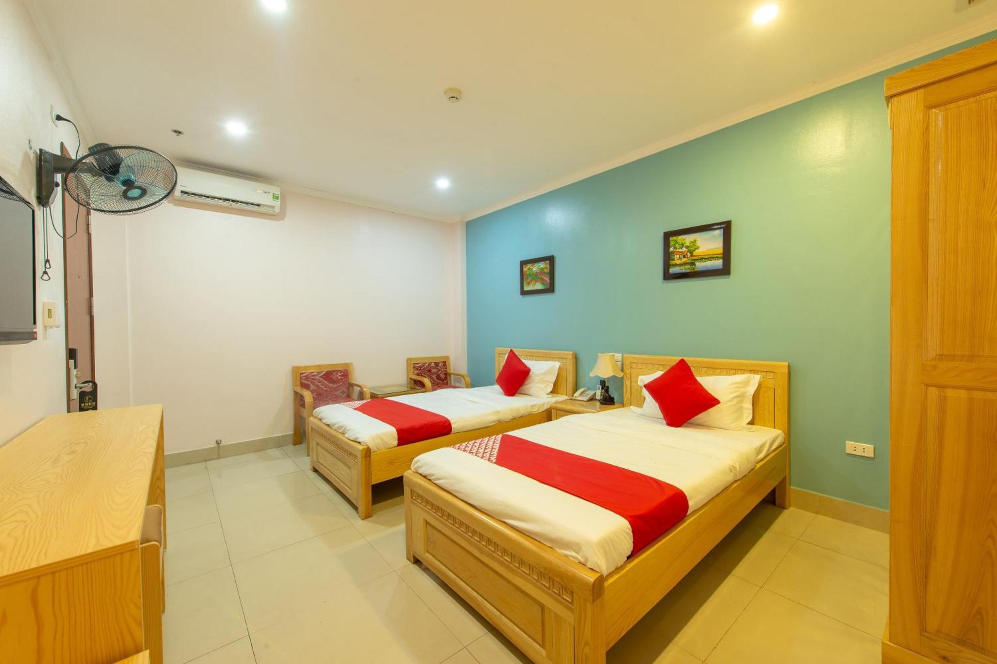 האנוי Capital O 417 Truong Son Hotel מראה חיצוני תמונה