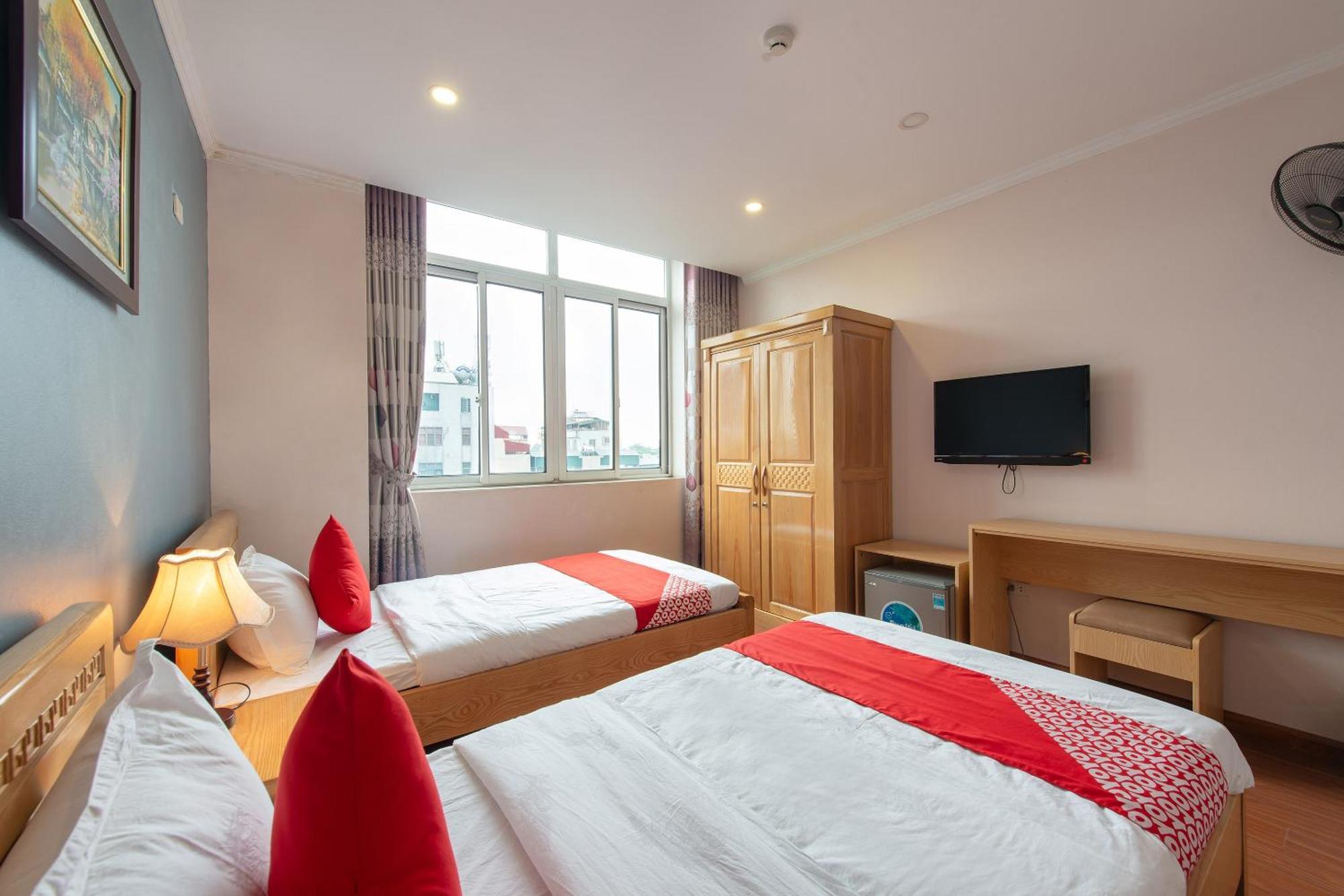 האנוי Capital O 417 Truong Son Hotel מראה חיצוני תמונה