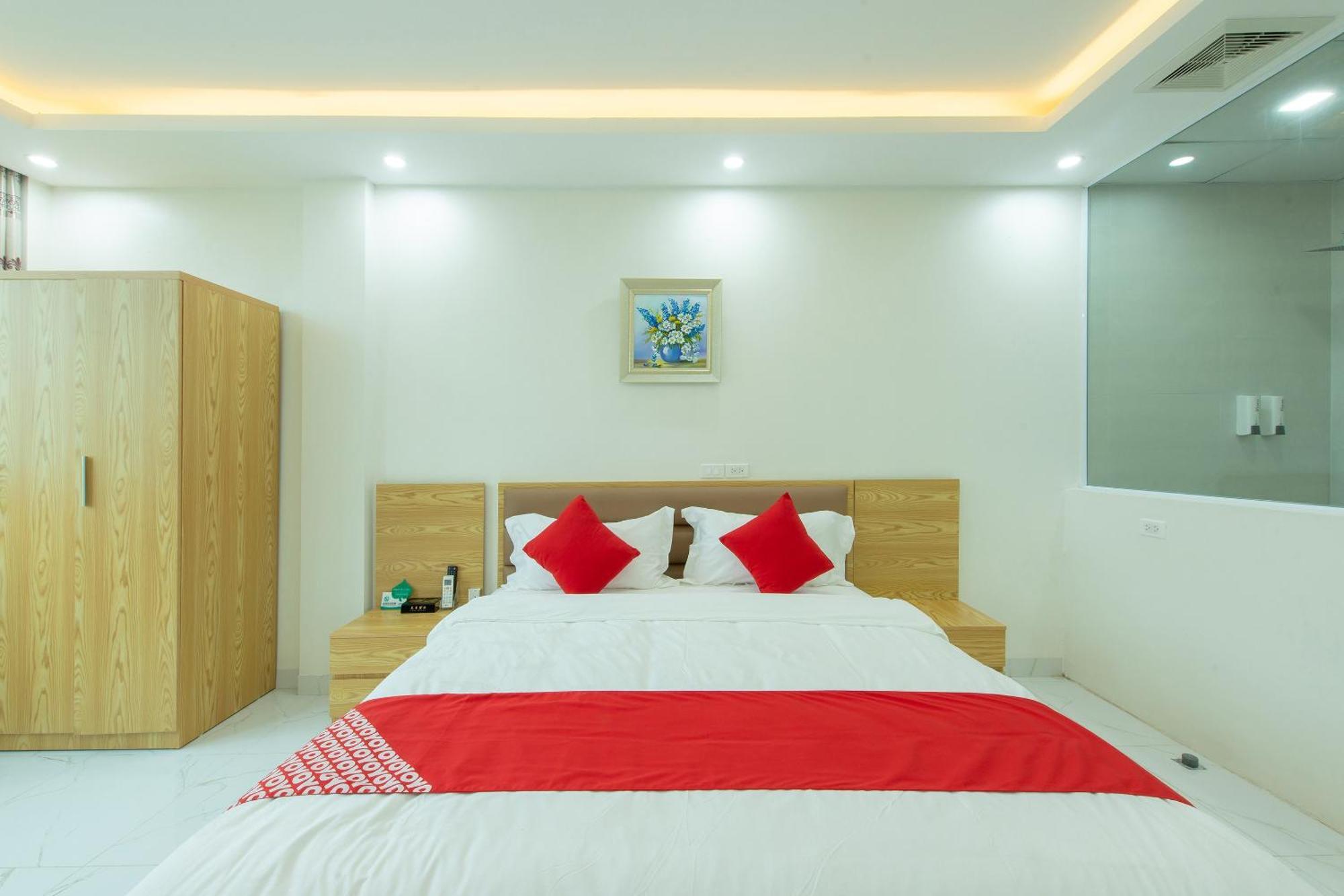 האנוי Capital O 417 Truong Son Hotel מראה חיצוני תמונה