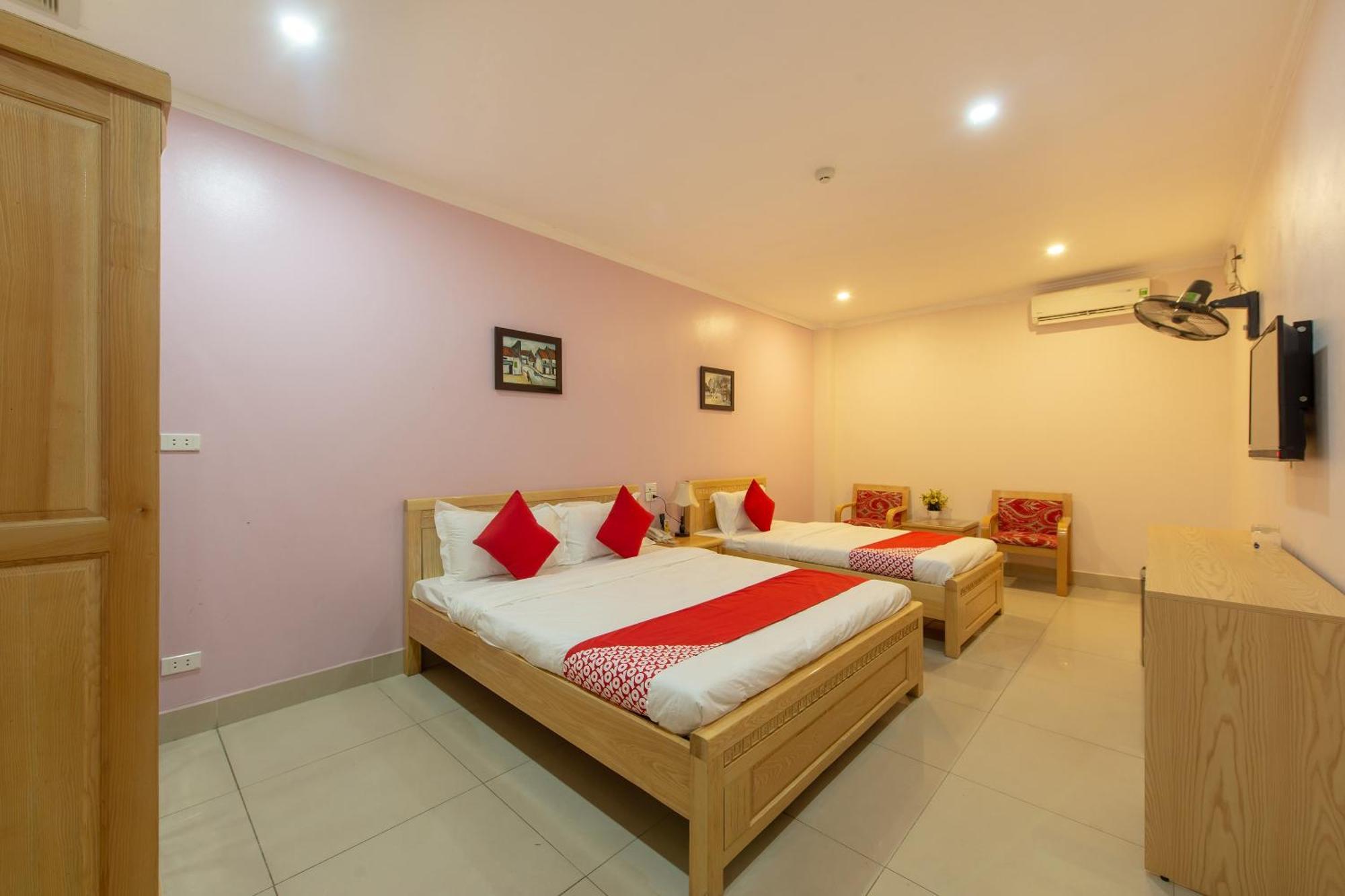 האנוי Capital O 417 Truong Son Hotel מראה חיצוני תמונה